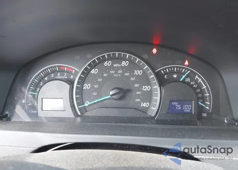 2014 Toyota Camry Le z USA, uszkodzony, nr VIN 4T1BF1FKXEU781661